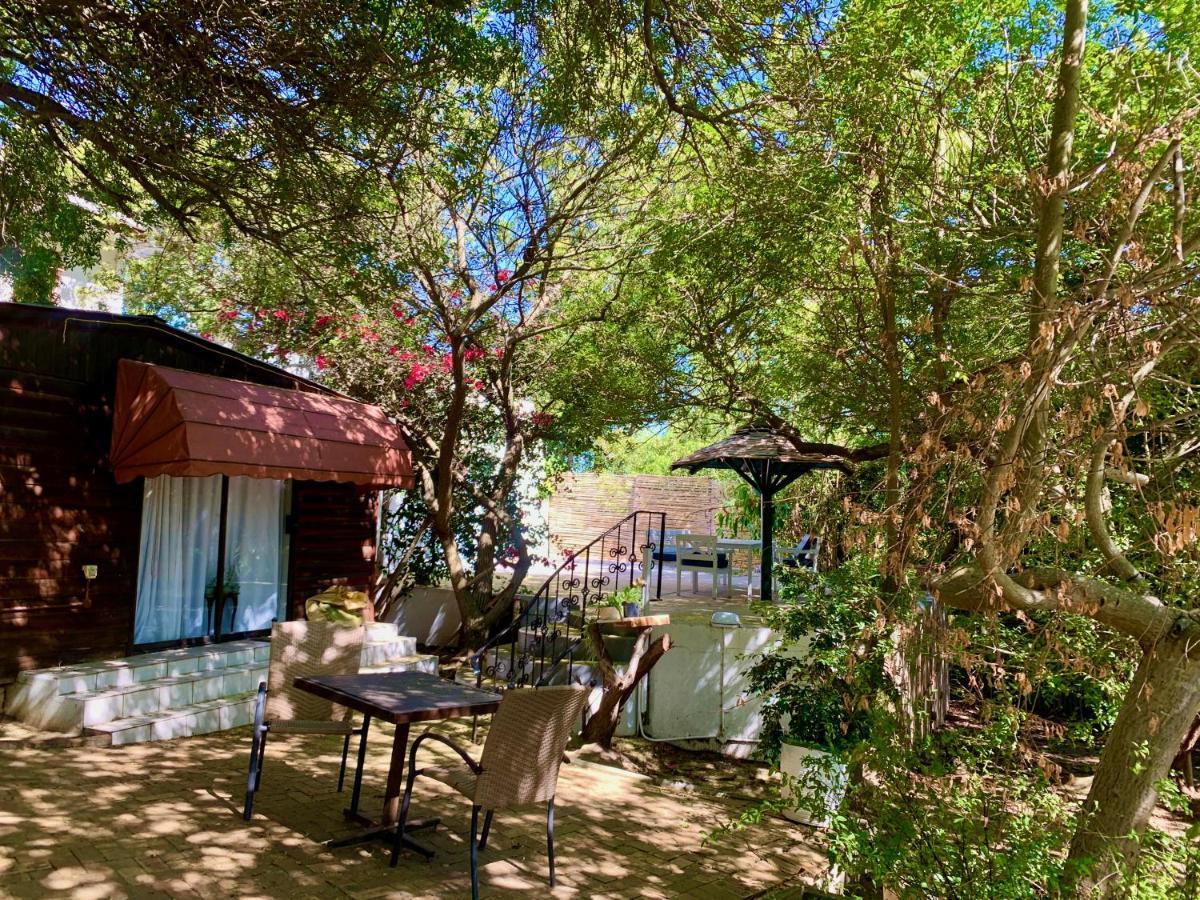 The Little Hideaway Guesthouse ステレンボッシュ エクステリア 写真