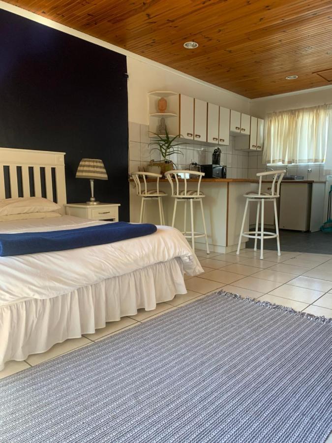 The Little Hideaway Guesthouse ステレンボッシュ エクステリア 写真